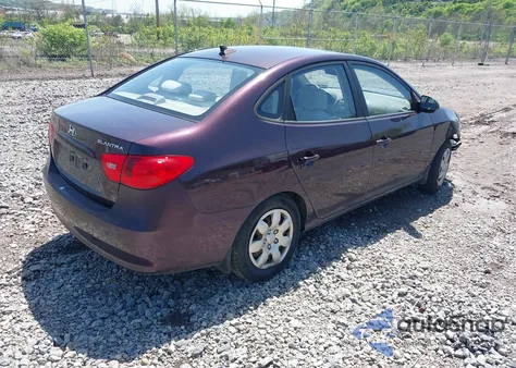 2009 Hyundai Elantra Gls z USA, uszkodzony, nr VIN KMHDU46D99U670929